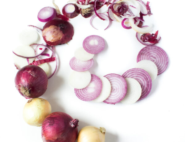 learn how and why to freeze your onions