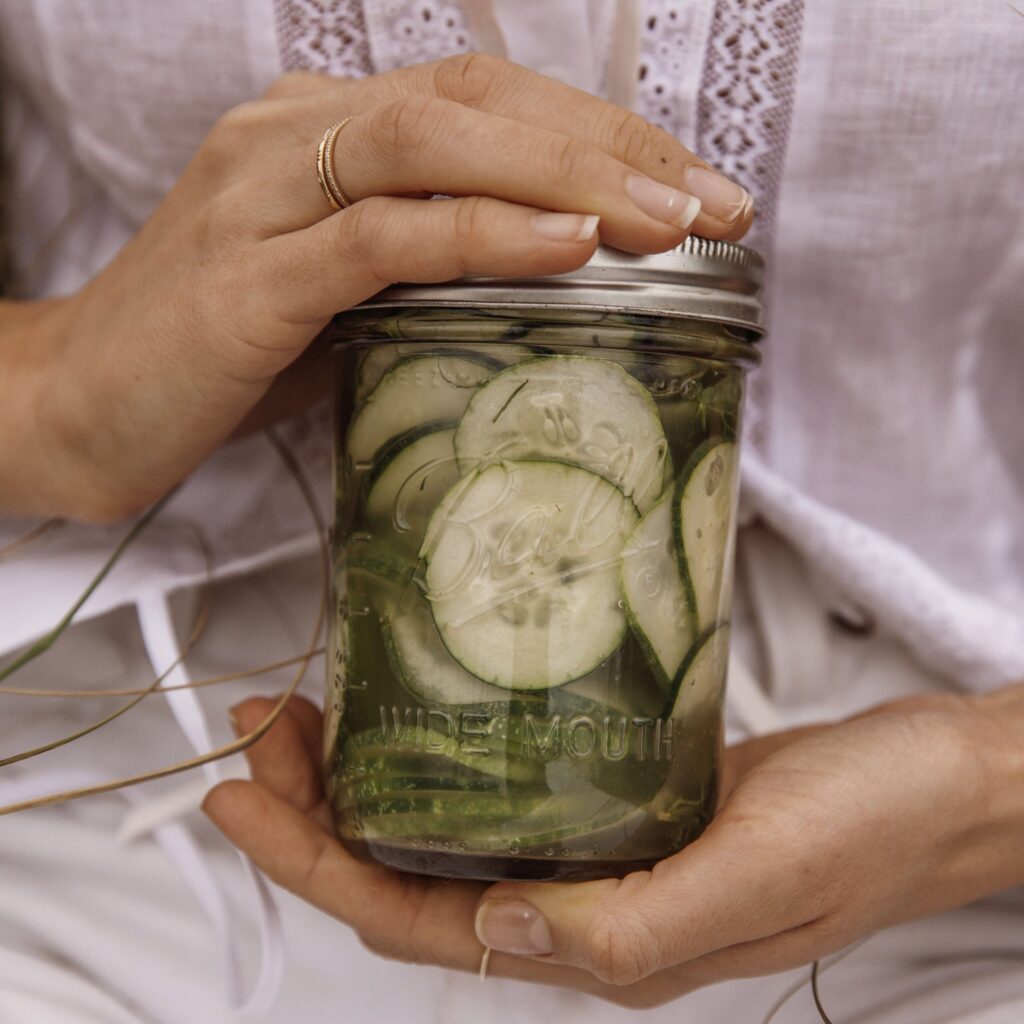 cucumber fennel pickles