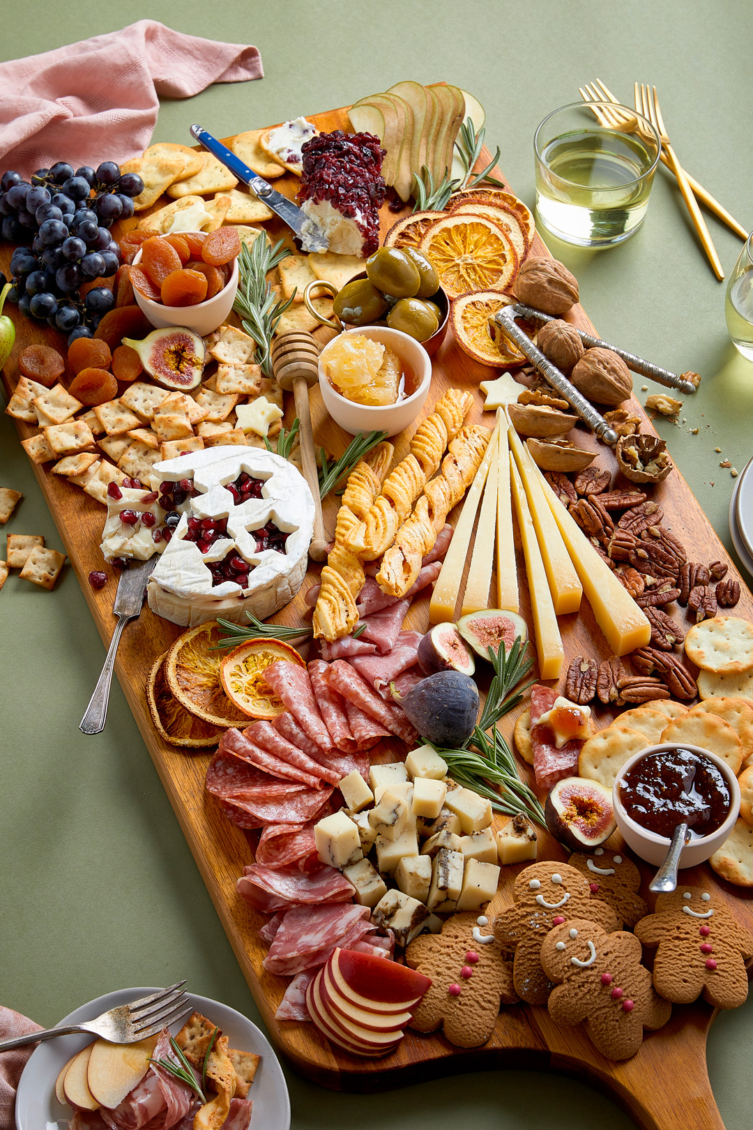 An easy, cheesy guide to charcuterie boards